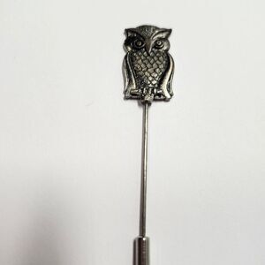 Owl Stick Pin - Silver Tone Metzke Vintage